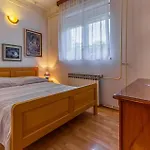 Gorgeous In With Wifi Apartament *